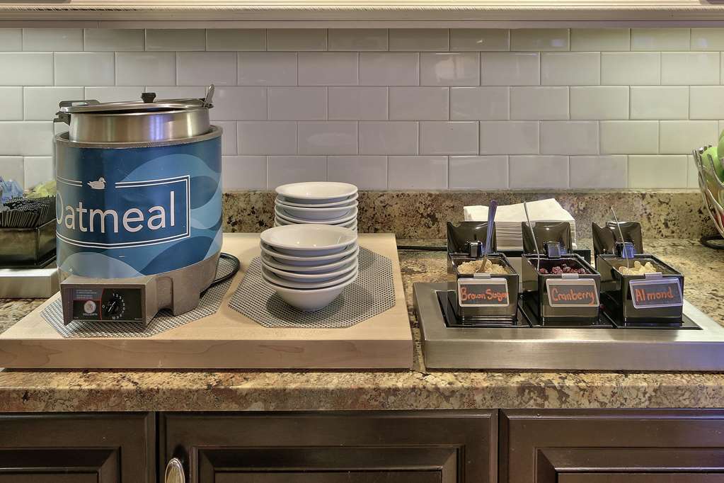 Homewood Suites By Hilton Albuquerque Airport Restoran gambar