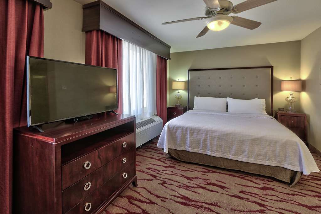 Homewood Suites By Hilton Albuquerque Airport Bilik gambar